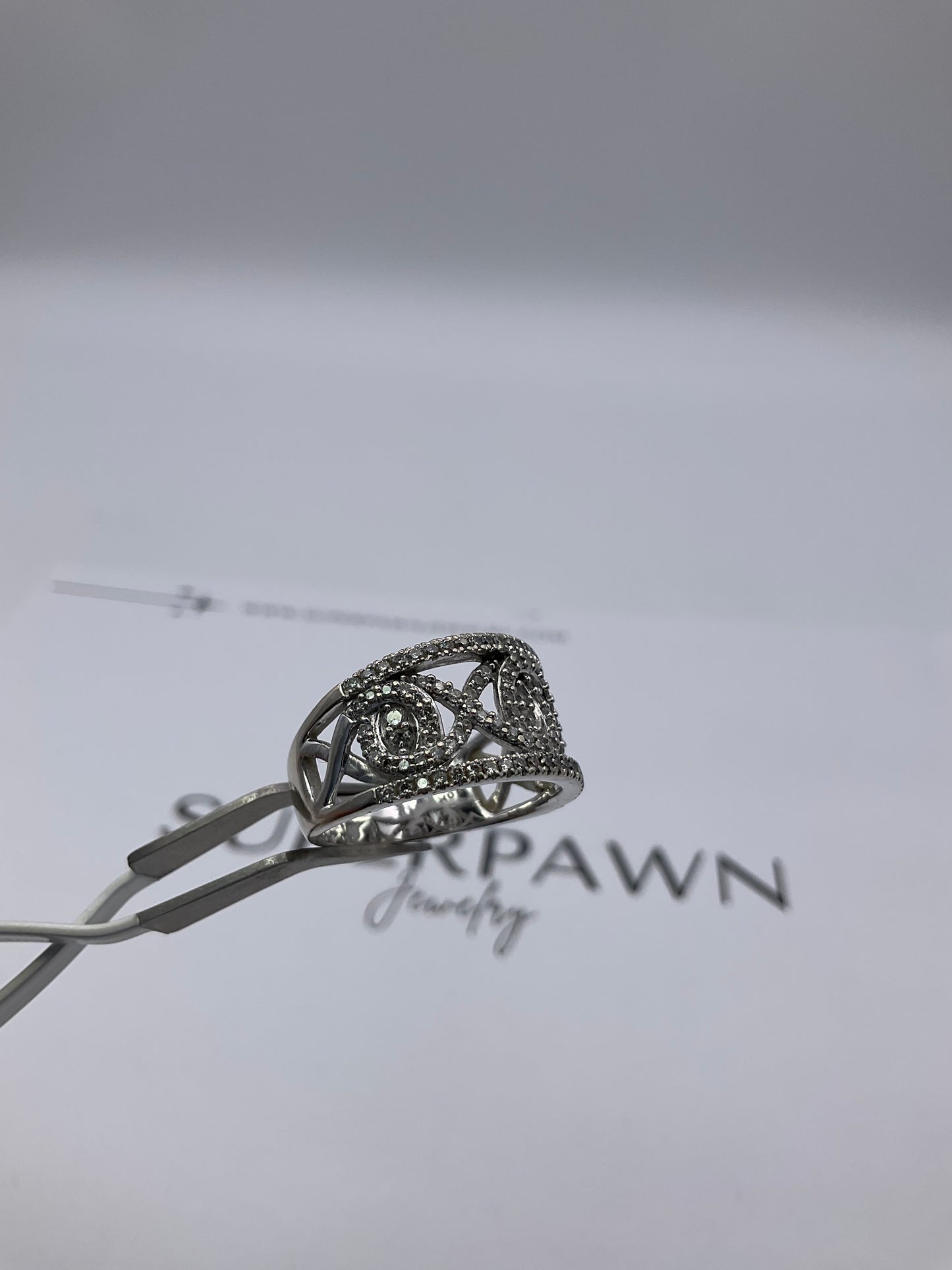 10K White Gold Filigree Twist Cluster Ring – Size 9.5 – 7.9g