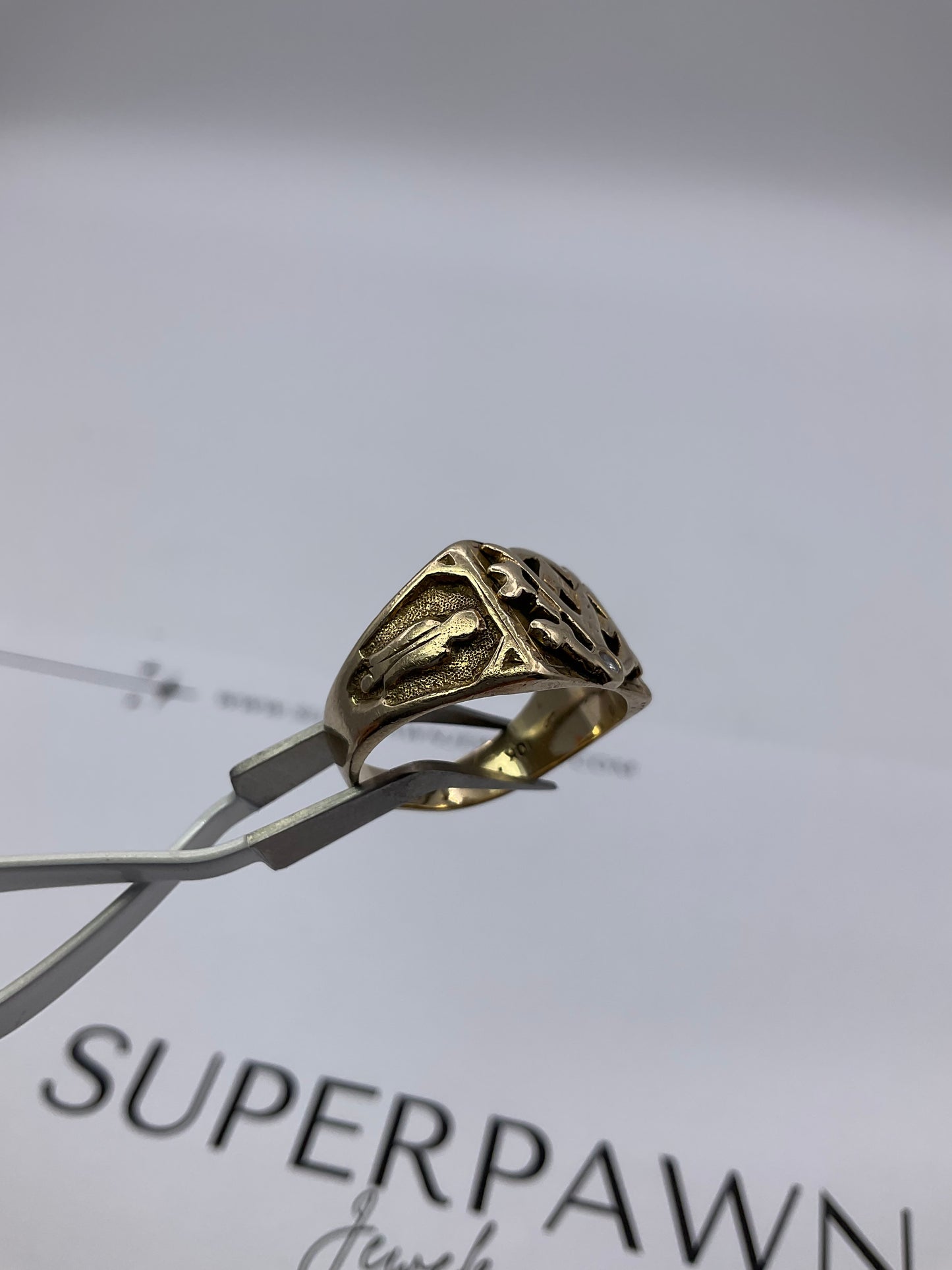 10K Yellow Gold Masonic Compass Ring with Diamond – Size 9.5 – 7.1g