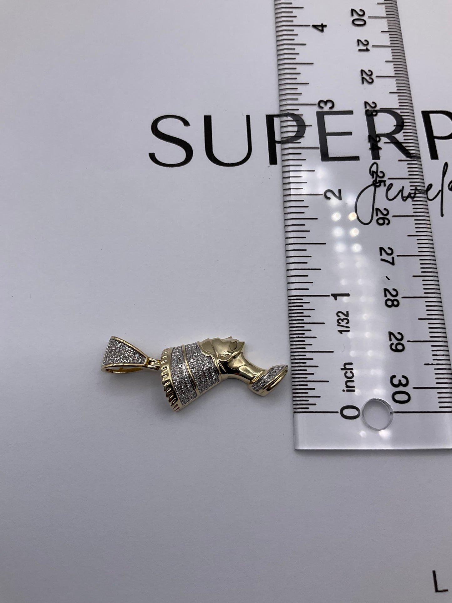 4.7g 10k Cleopatra Yellow Gold Diamond Pendant