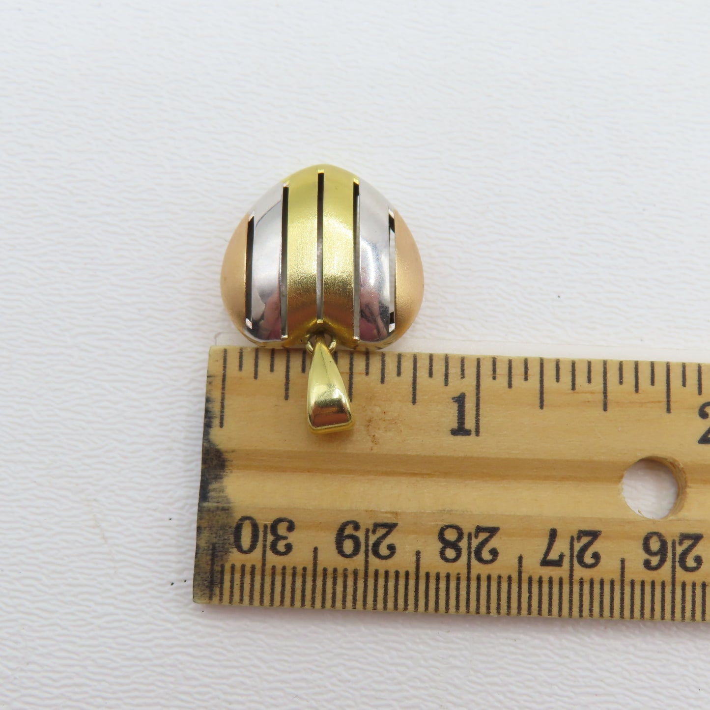 18K Tri-Tone Gold Hollow Heart Pendant 1" 4.2g