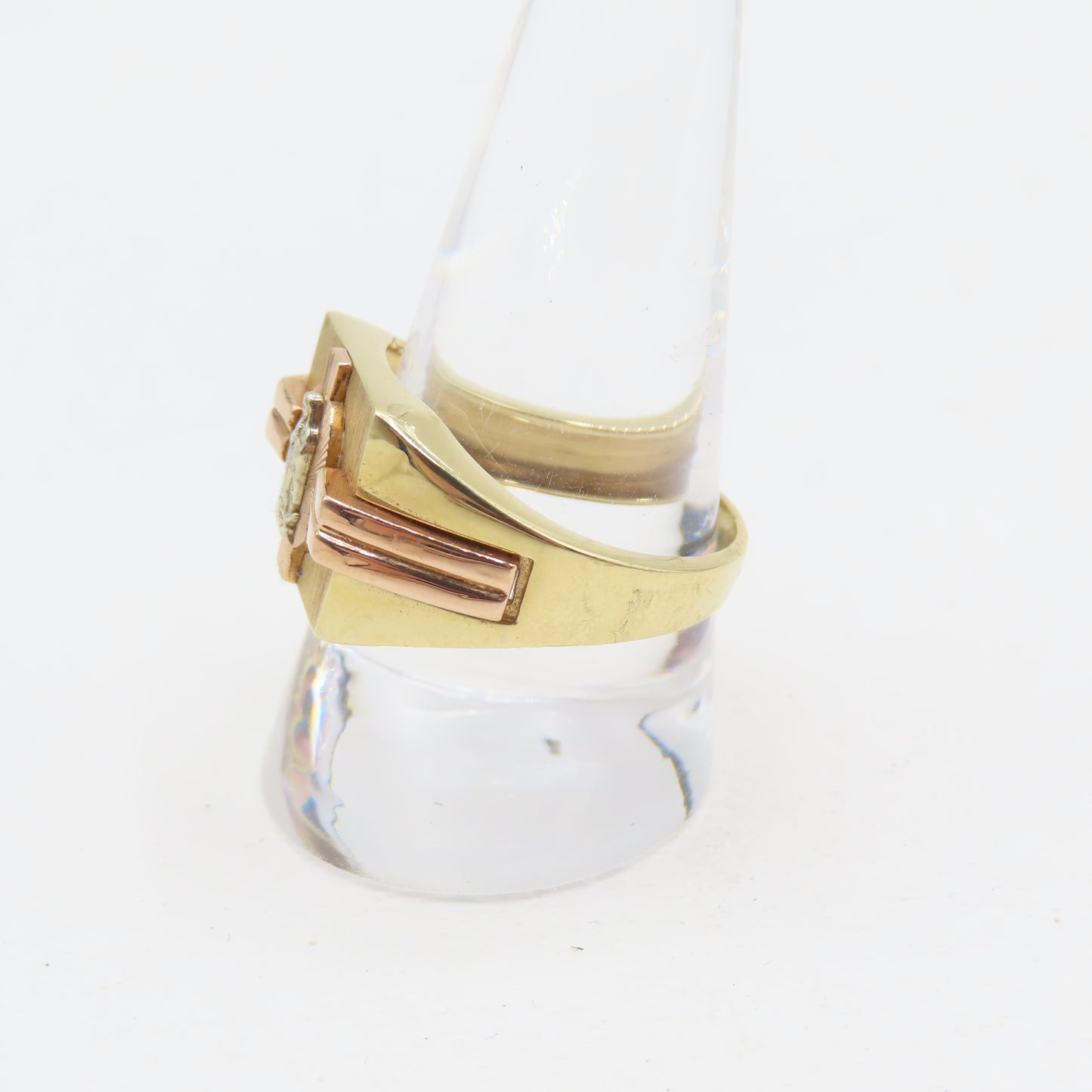 14K Tri-Tone Gold Mother Mary Ring Size 10.5 6.9g