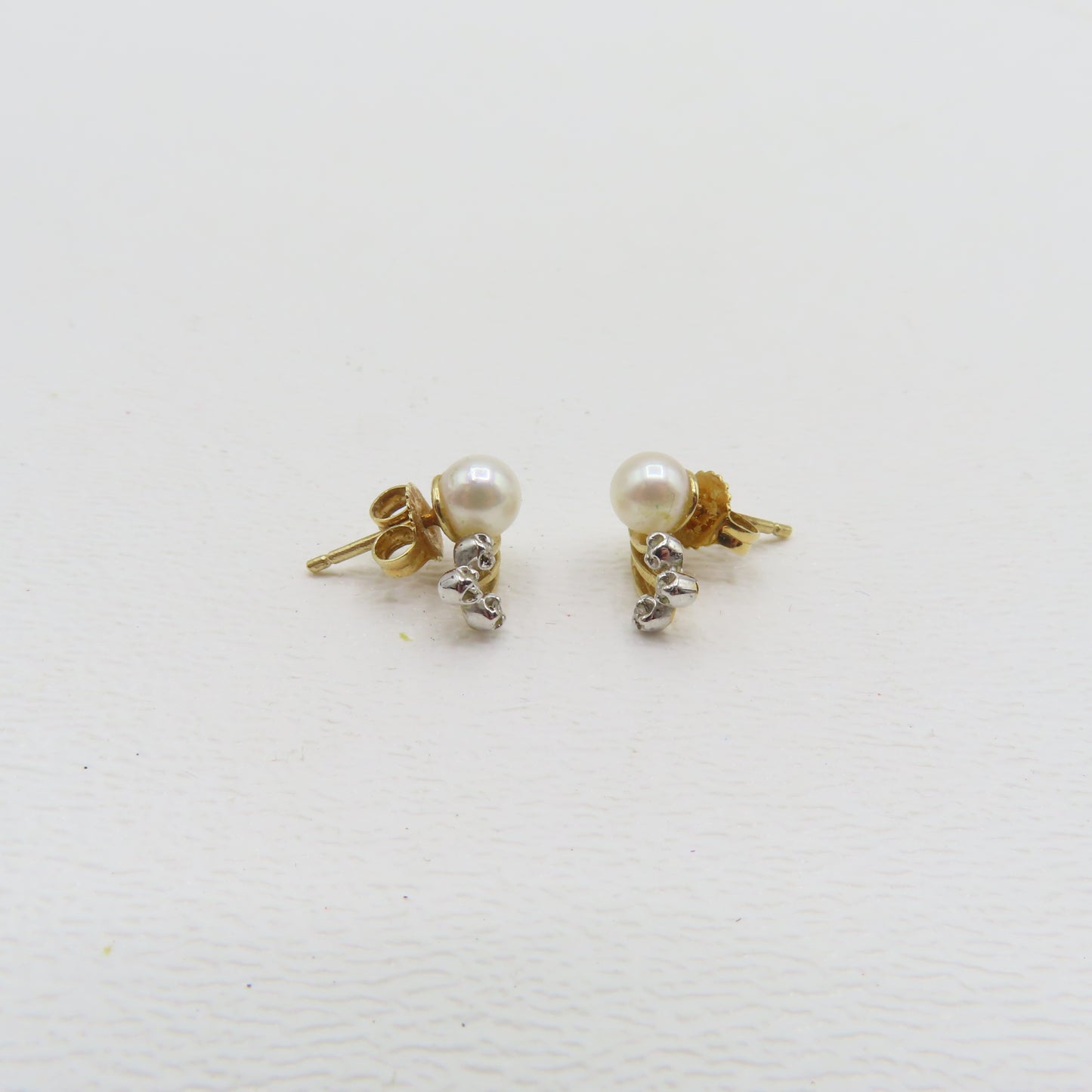 14K Two-Tone Gold Pearl and Diamond Stud Earrings 1.6g