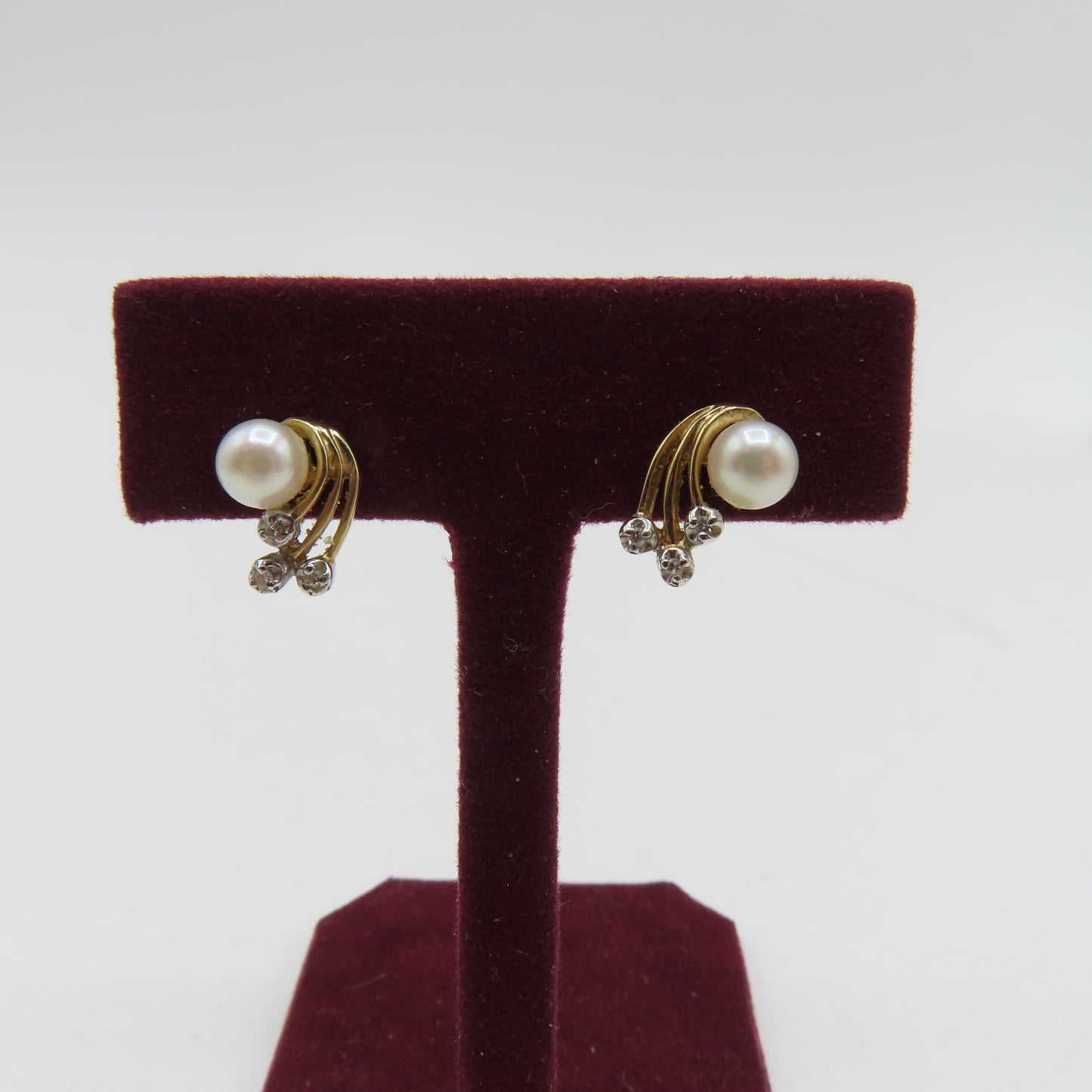 14K Two-Tone Gold Pearl and Diamond Stud Earrings 1.6g