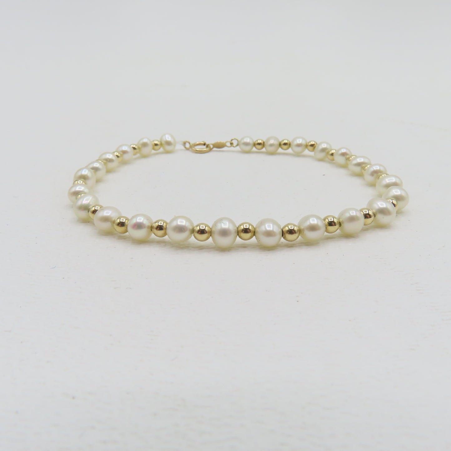14K Yellow Gold Beaded Pearls Bracelet 4mm 7" 3.5g