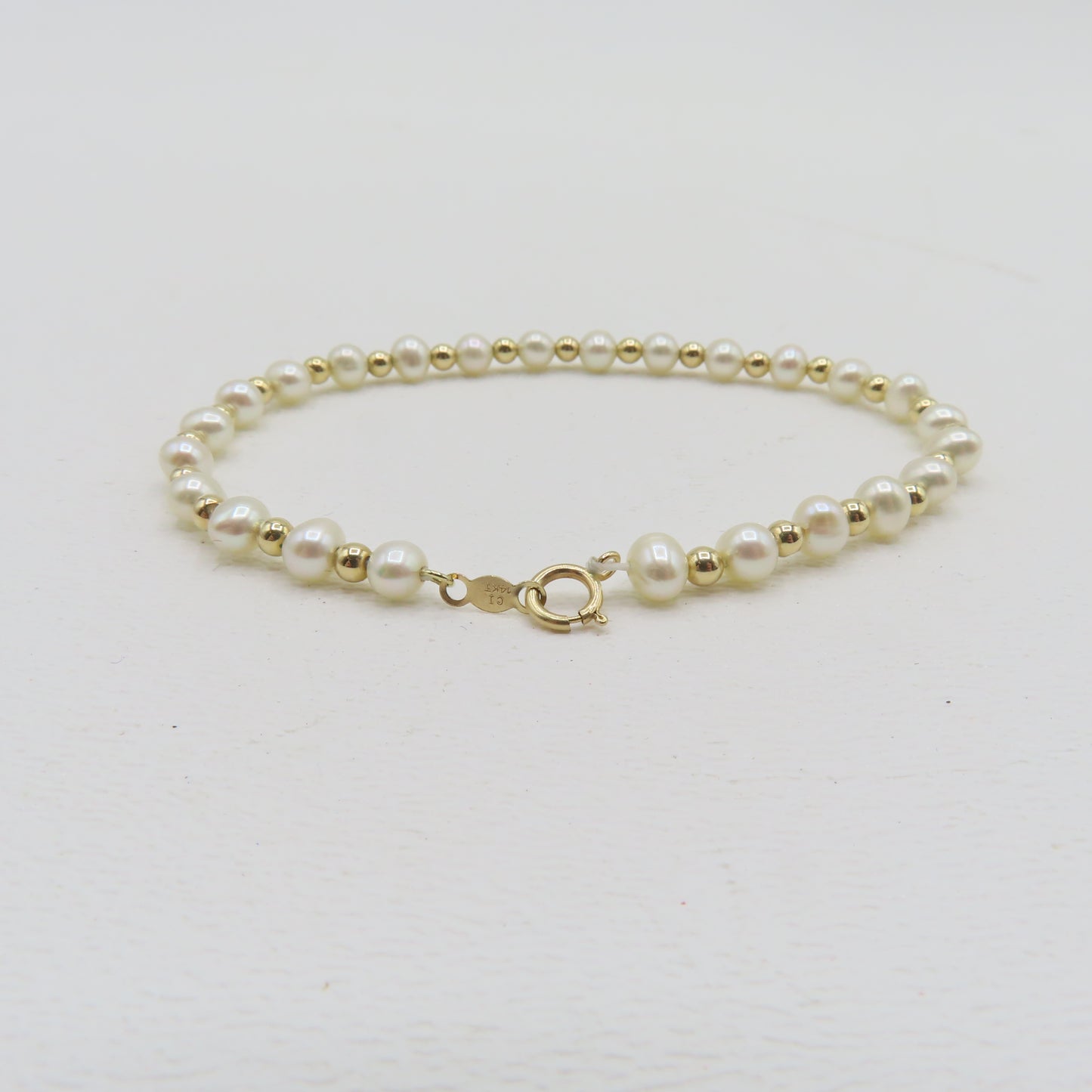 14K Yellow Gold Beaded Pearls Bracelet 4mm 7" 3.5g