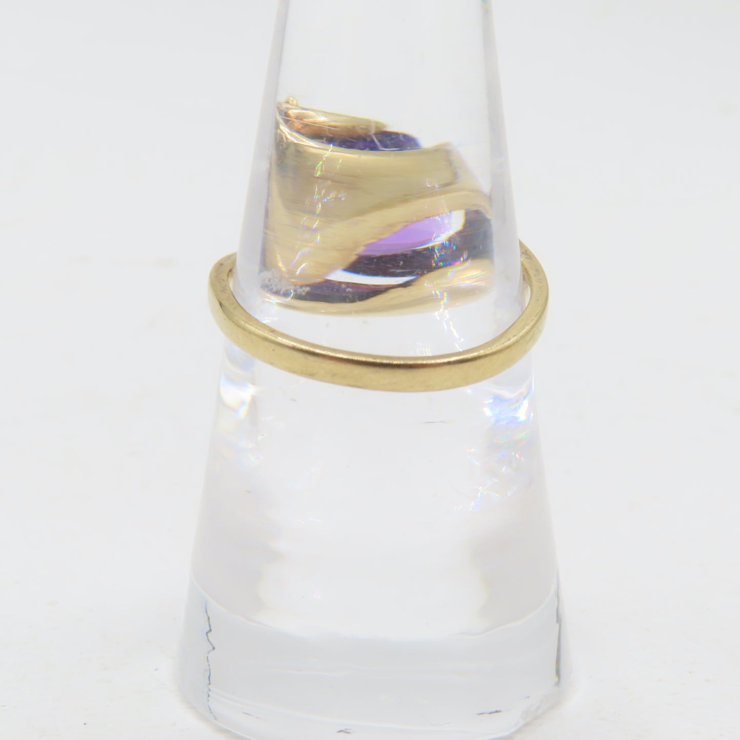 10K Yellow Gold Purple Sapphire Ring Size 6.5 3.1g