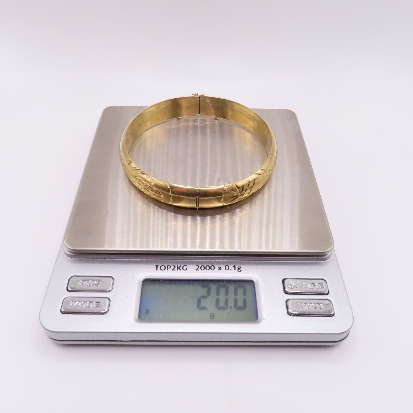 18K Yellow Gold Hinged Bangle Engraved Floral Leaf Design Bracelet 7-3/4" 20g
