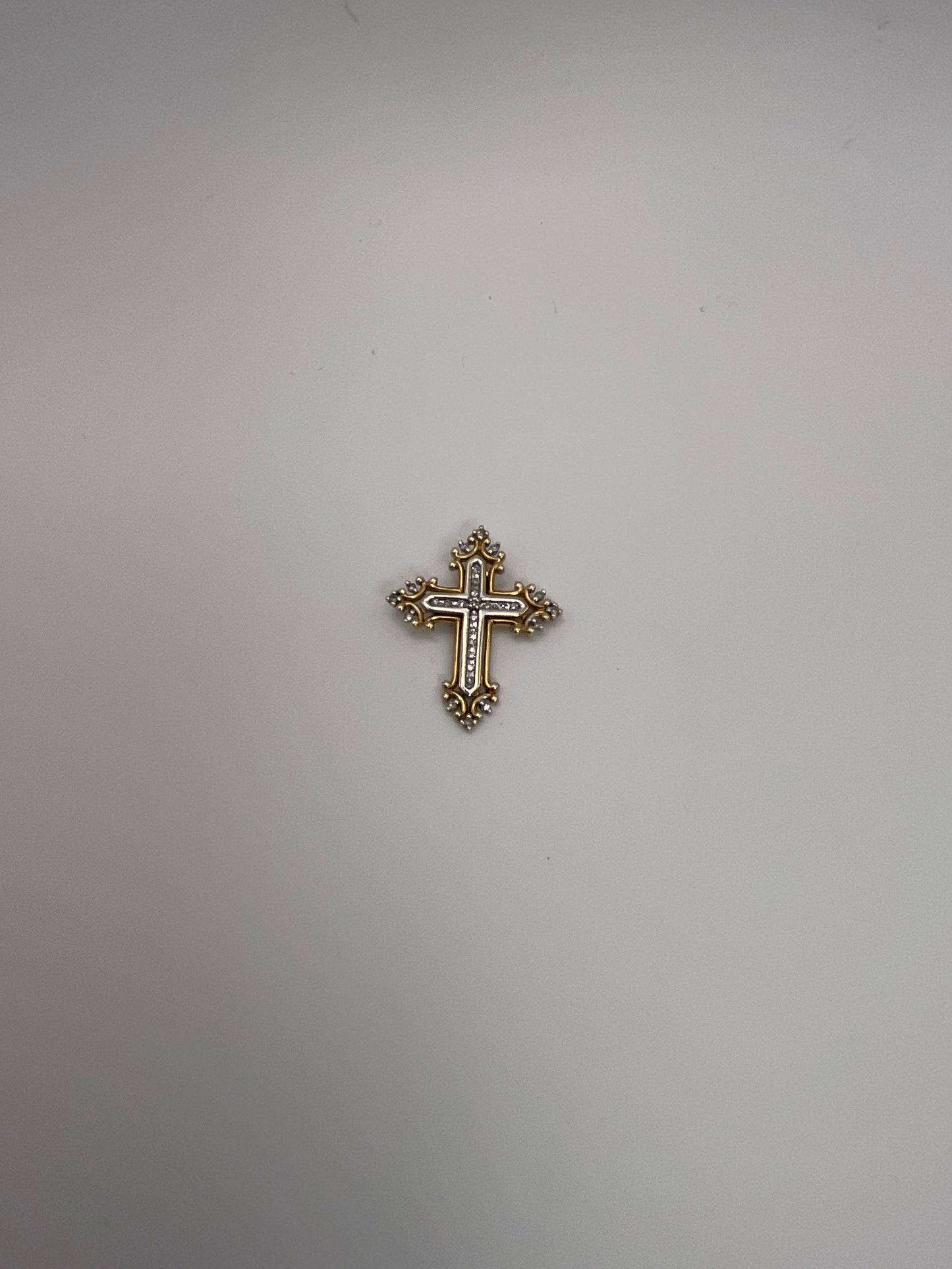 3.7g 14k Two Toned Diamond Cross Pendant