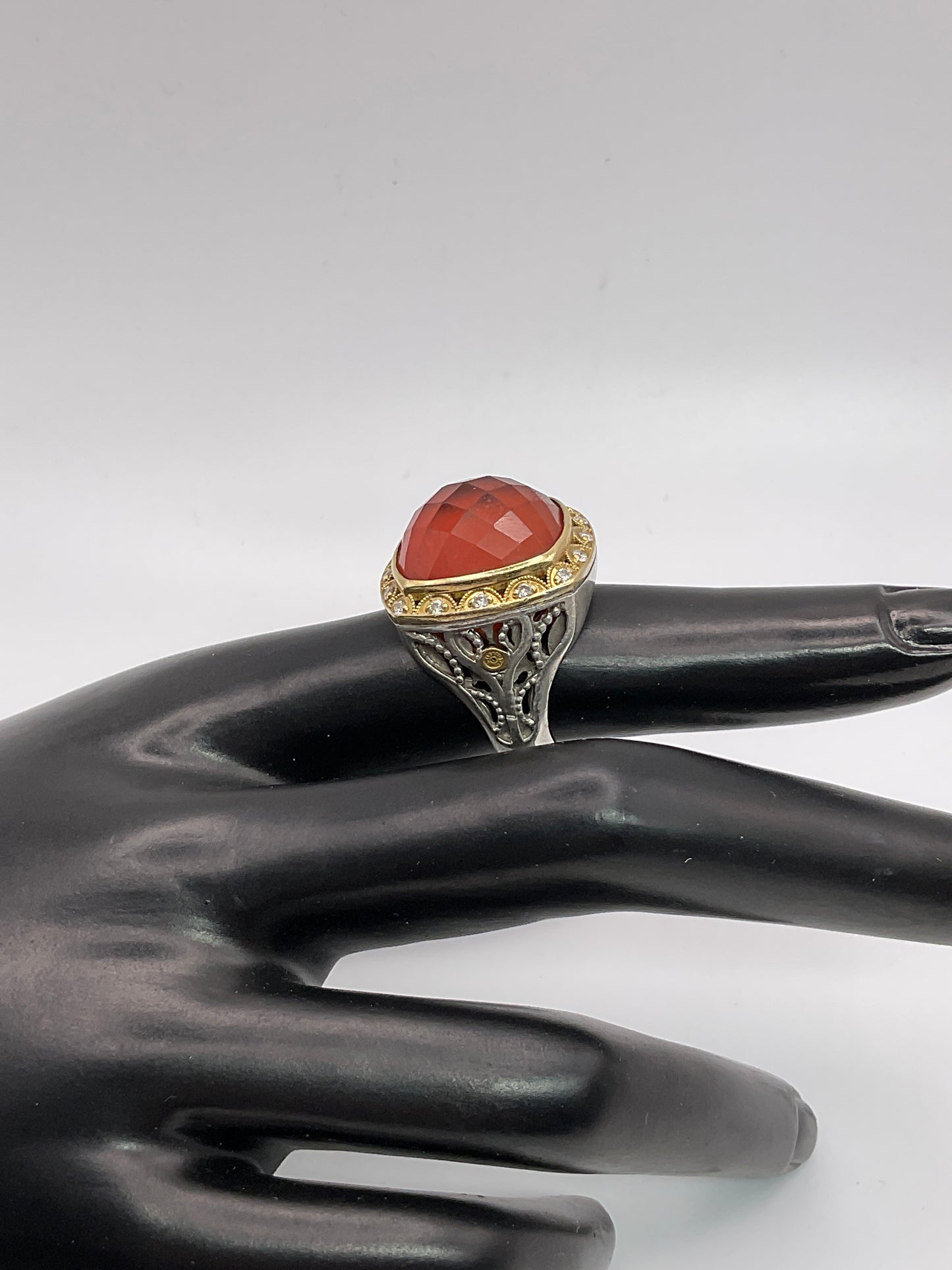 14.7g 18k Two Tone TACORI Ring Size 6