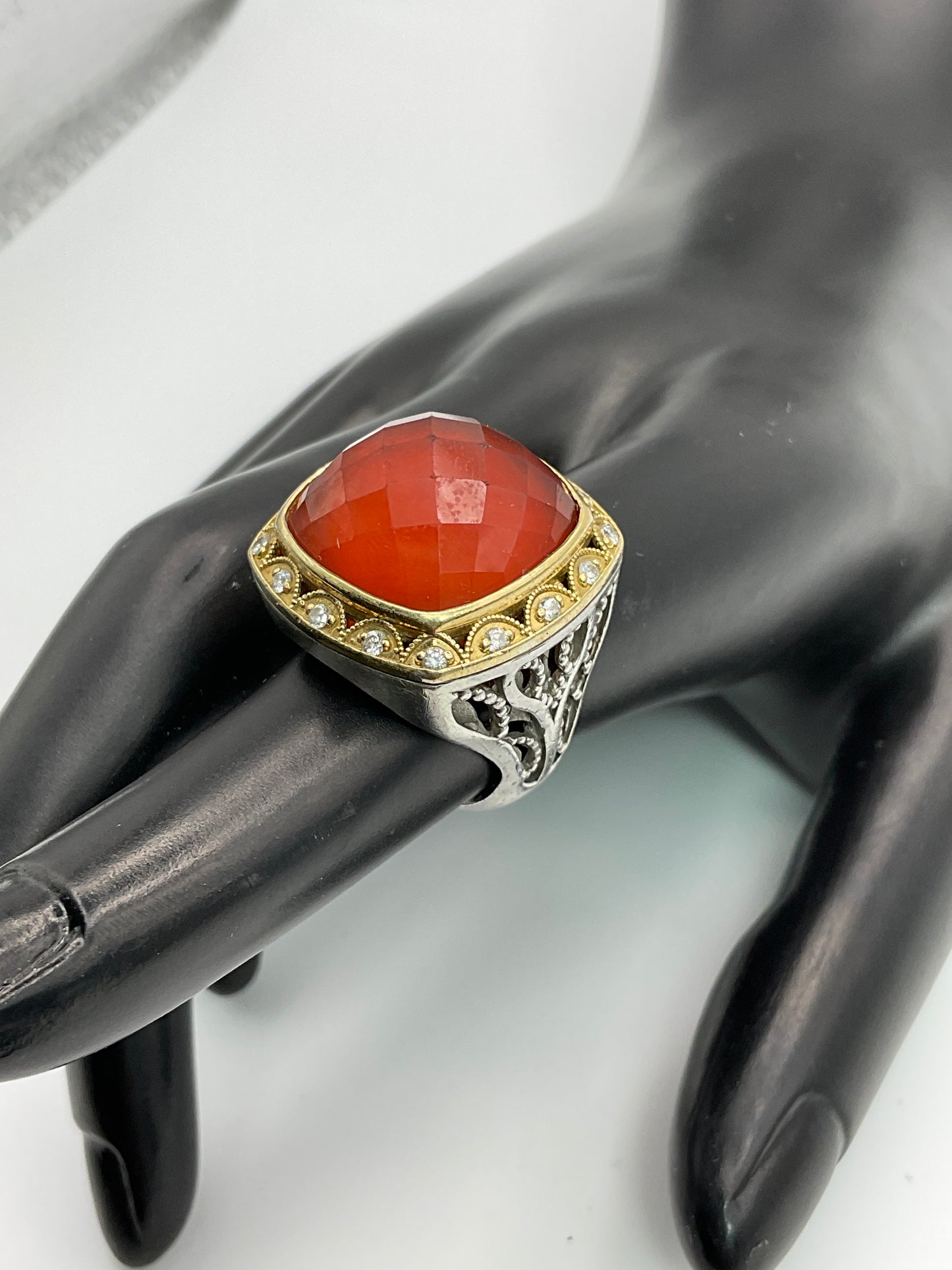14.7g 18k Two Tone TACORI Ring Size 6