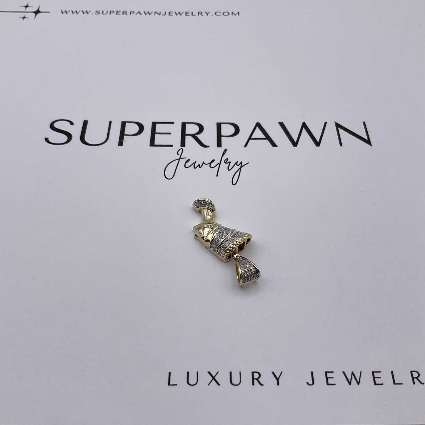 4.7g 10k Cleopatra Yellow Gold Diamond Pendant