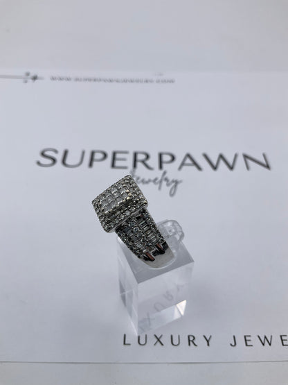 10K White Gold Diamond Cluster Ring with Princess Cut & Baguettes – Size 9.5 – 10g
