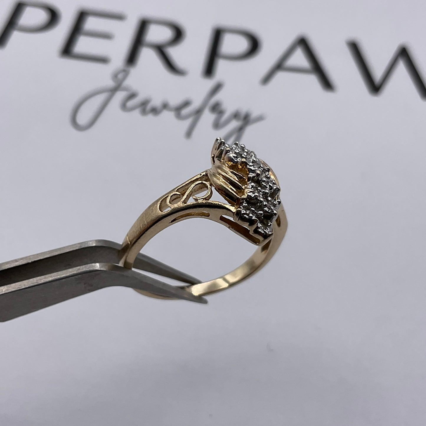 14K Yellow Gold & White Gold Diamond Cluster Ring – Size 5.5