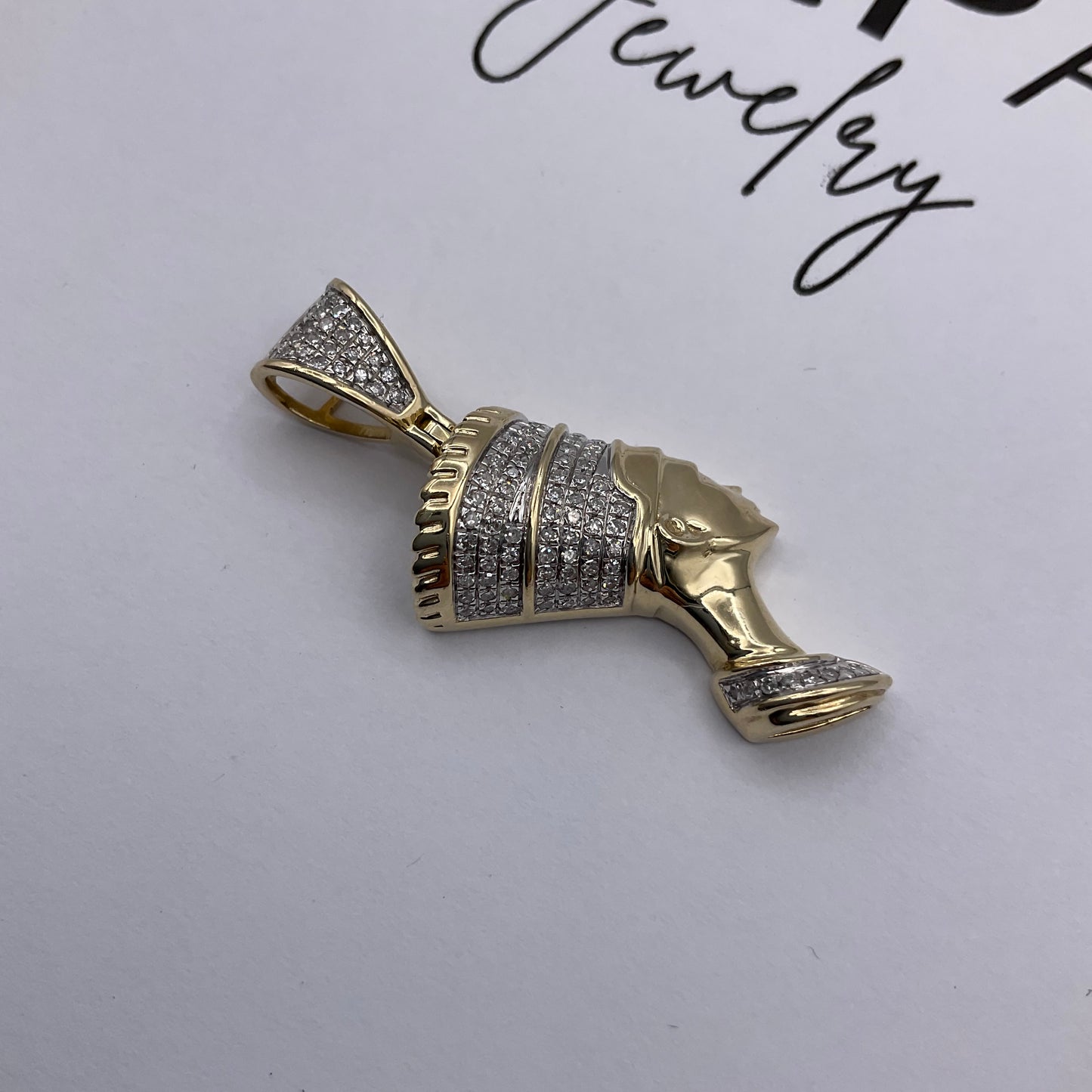 4.7g 10k Cleopatra Yellow Gold Diamond Pendant