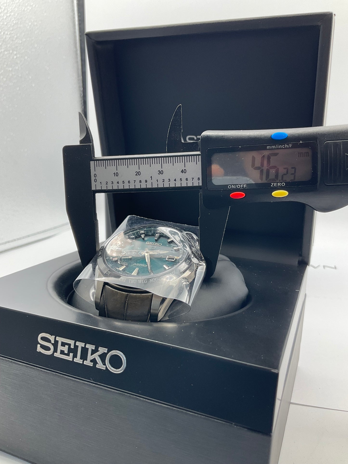 Seiko Astron 8X22-0AG0-2 45mm GPS Solar Watch