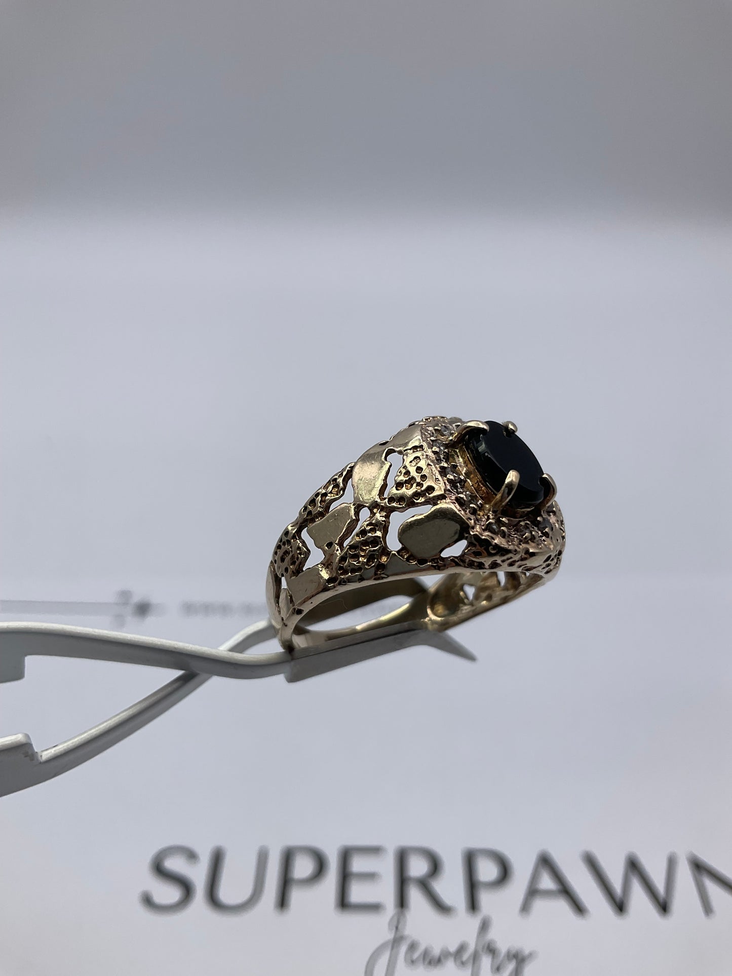 10K Yellow Gold Black Onyx & Diamond Ring – Size 11 – 6.3g