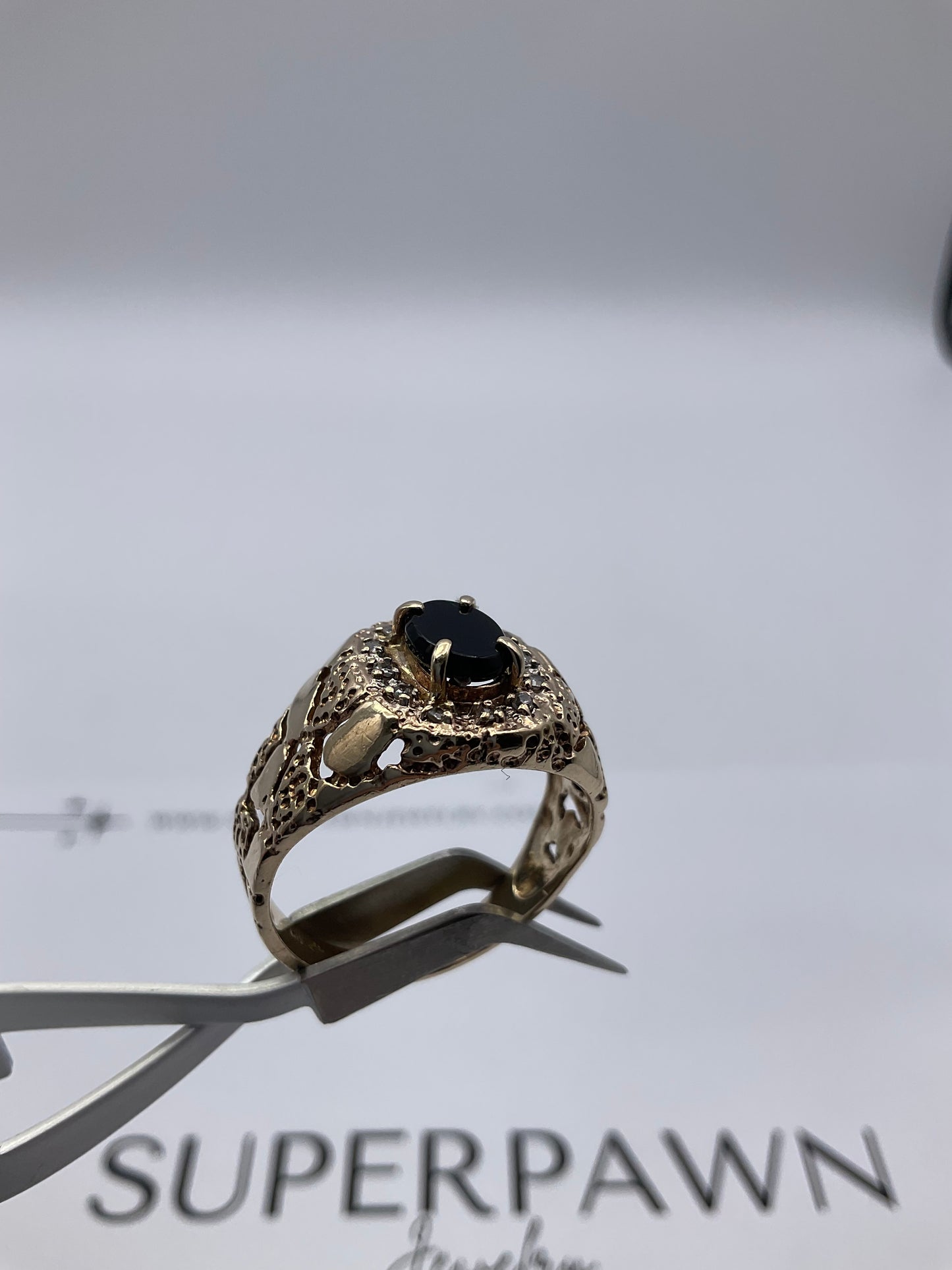10K Yellow Gold Black Onyx & Diamond Ring – Size 11 – 6.3g