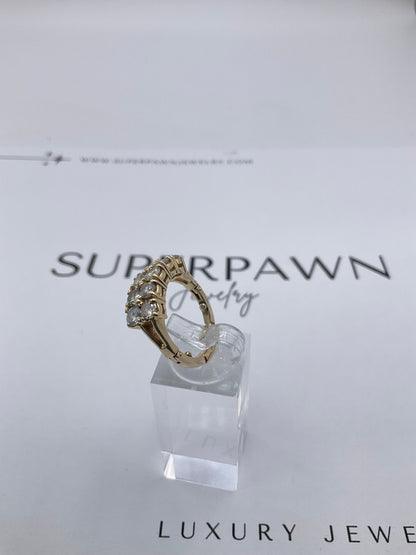 14K Yellow Gold Diamond Clasp Design Ring – Size 5.5 – 5.8g