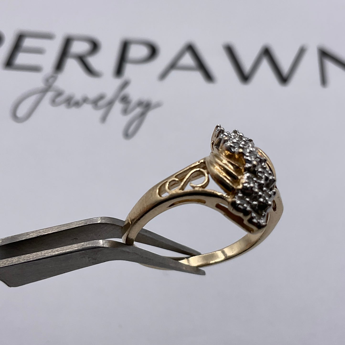 14K Yellow Gold & White Gold Diamond Cluster Ring – Size 5.5