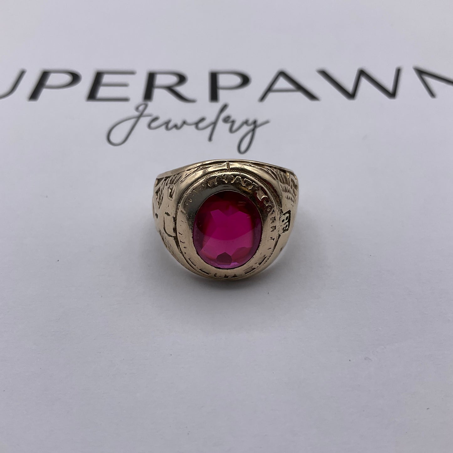 Vintage 10K Yellow Gold 5ct Red Oval Gemstone State College Class Ring