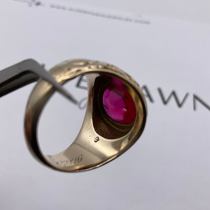Vintage 10K Yellow Gold 5ct Red Oval Gemstone State College Class Ring