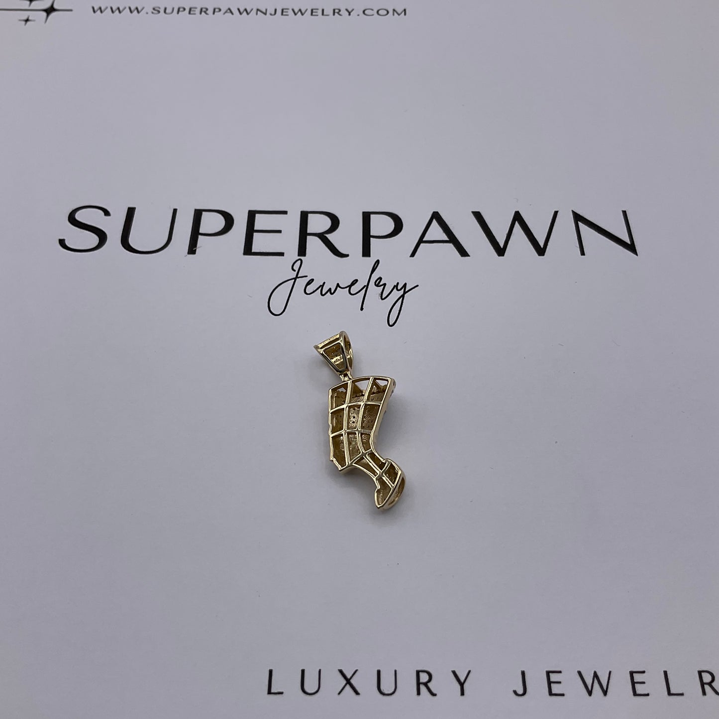 4.7g 10k Cleopatra Yellow Gold Diamond Pendant