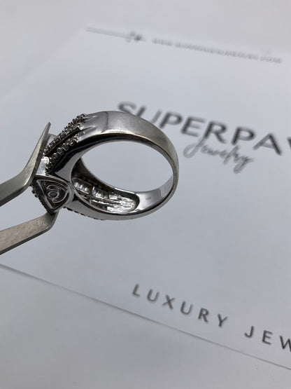 10K White Gold Diamond Cluster Ring with Princess Cut & Baguettes – Size 9.5 – 10g