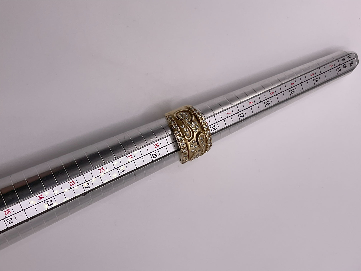 9.6g 14k Yellow Gold Ladies Ring Size 9