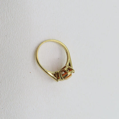 14K Yellow Gold Cameo Carved Ring Size 7.5 3.7g