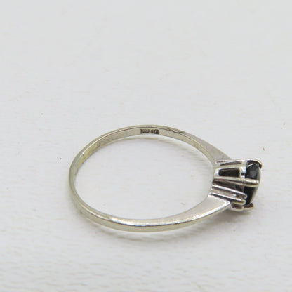 10K White Gold Oval Sapphire and Diamond Ring Size 7-3/4 1.4g