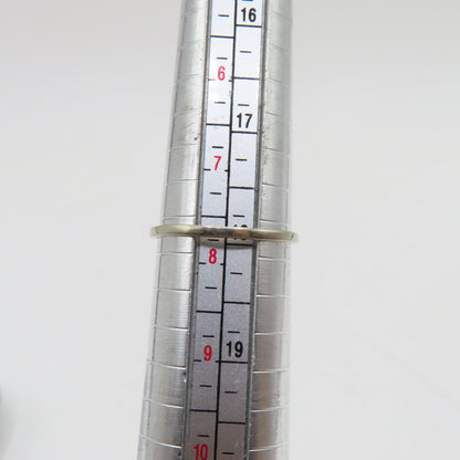 10K White Gold Oval Sapphire and Diamond Ring Size 7-3/4 1.4g