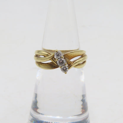 10K Yellow Gold 3 Diamond Ring Size 5 2.4g