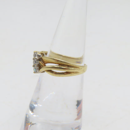 10K Yellow Gold 3 Diamond Ring Size 5 2.4g