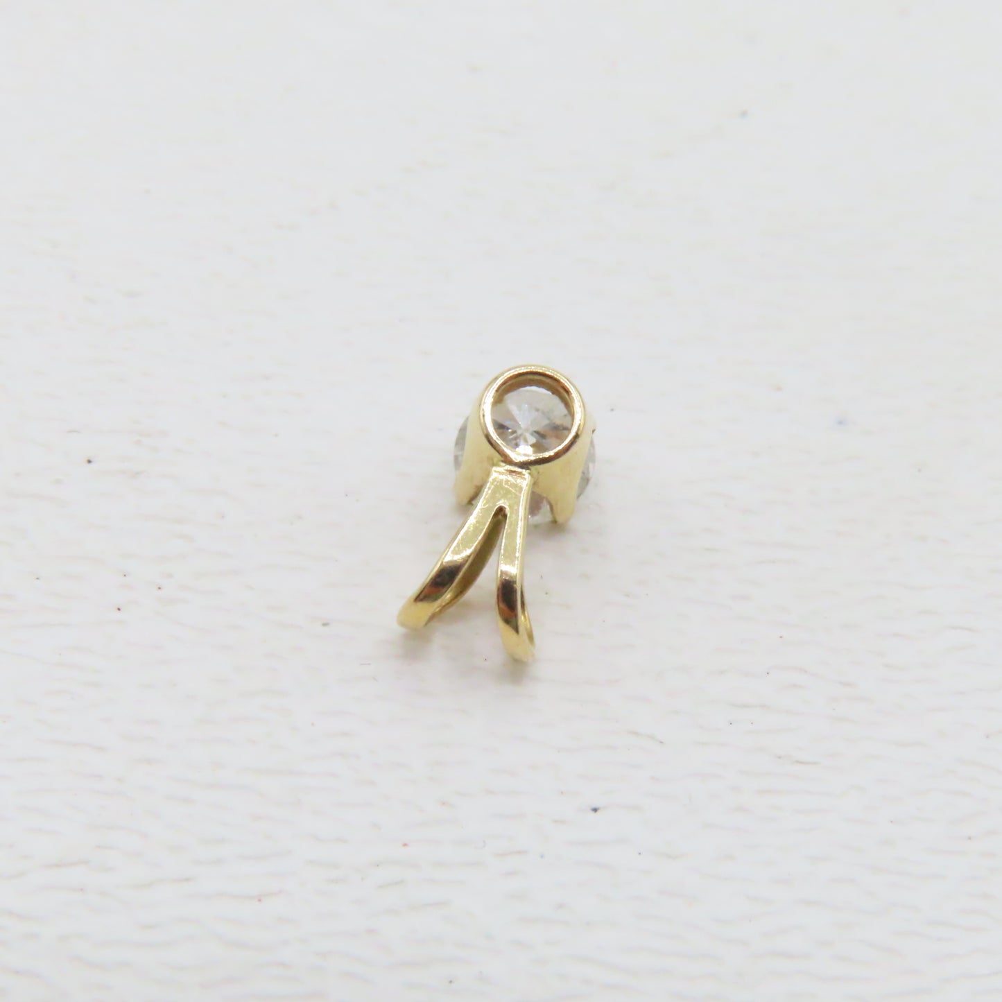 14K Yellow Gold Round Diamond Solitaire Pendant 3/8" .3g