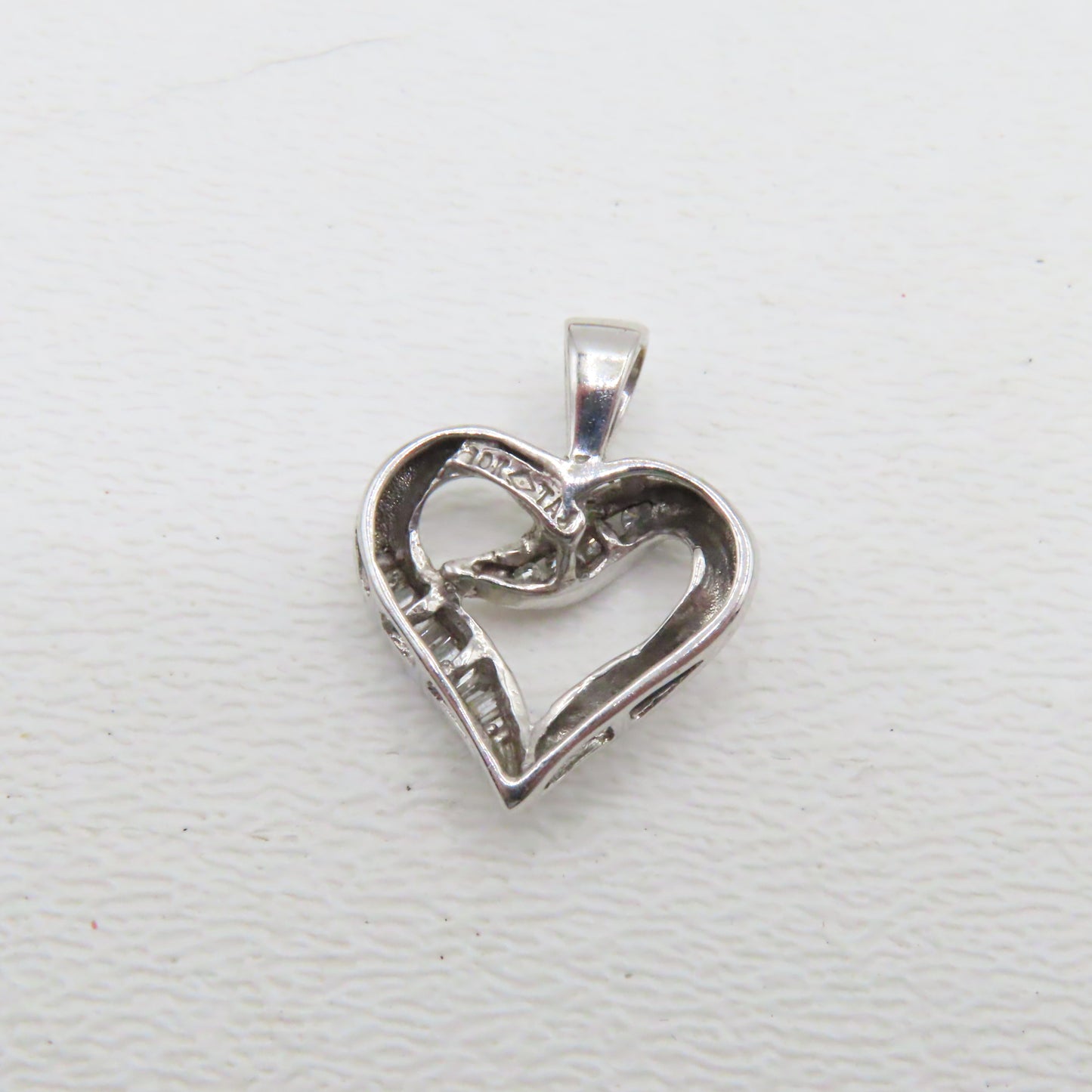 10K White Gold Open Heart Diamond Inlay Pendant 3/4" 1.7g