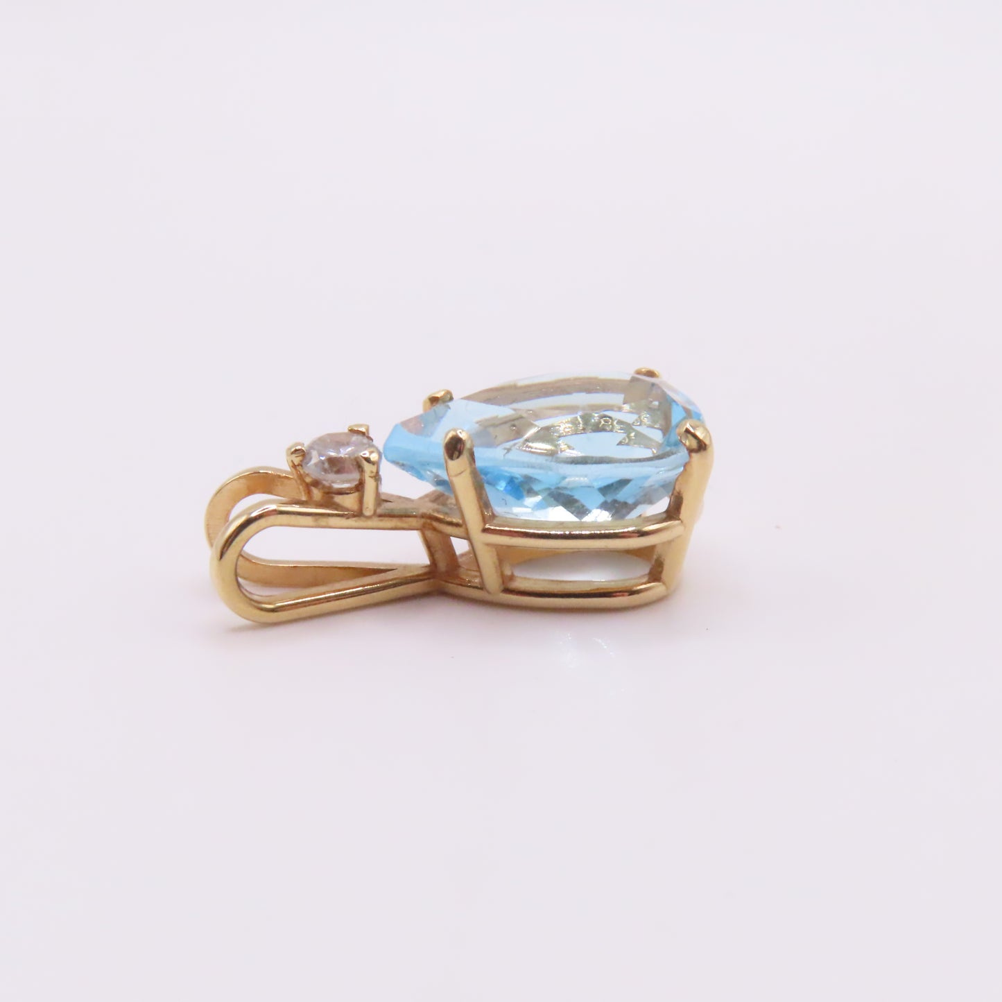 14K Yellow Gold Pear Blue Topaz & Round Diamond Pendant 3/4" 2g