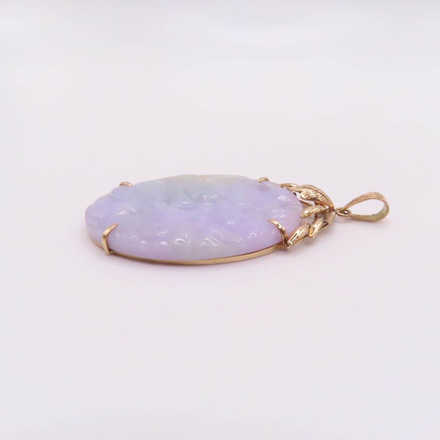 14K Yellow Gold Carved Lavender Green Jade Oval Pendant 2-1/4" 11.3g