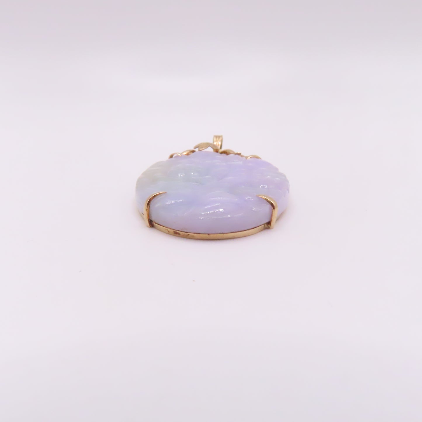 14K Yellow Gold Carved Lavender Green Jade Oval Pendant 2-1/4" 11.3g