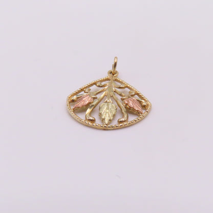 10K Yellow Gold Ornate Fan Leaf Pendant 1" 1.3g