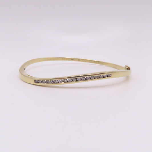 14K Yellow Gold Diamond Channel Set Wave Hinged Bangle Bracelet 6-1/2" 10.2g
