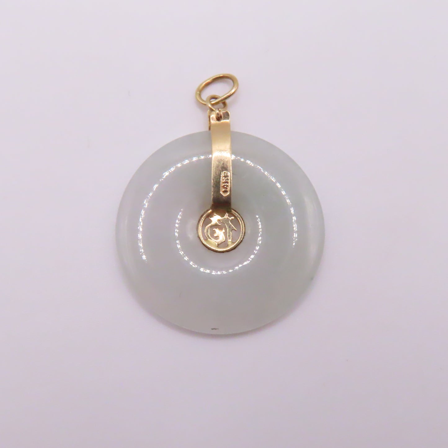 14K Yellow Gold Green Jade Round Disc Chinese Character Pendant 1-1/4" 3.1g