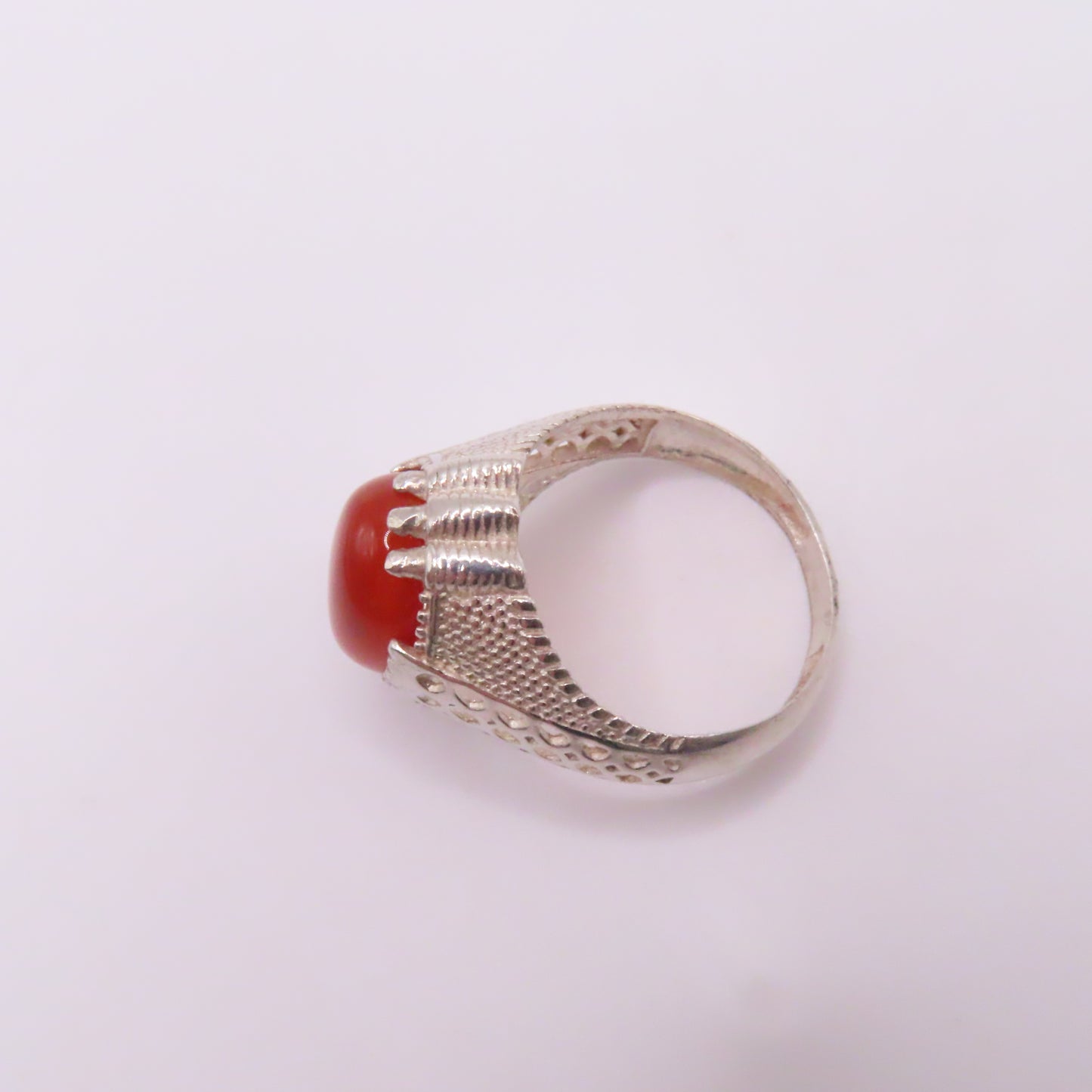 Sterling Silver 925 Oval Carnelian Cabochon Ornate Ring Size 9.25 5.4g