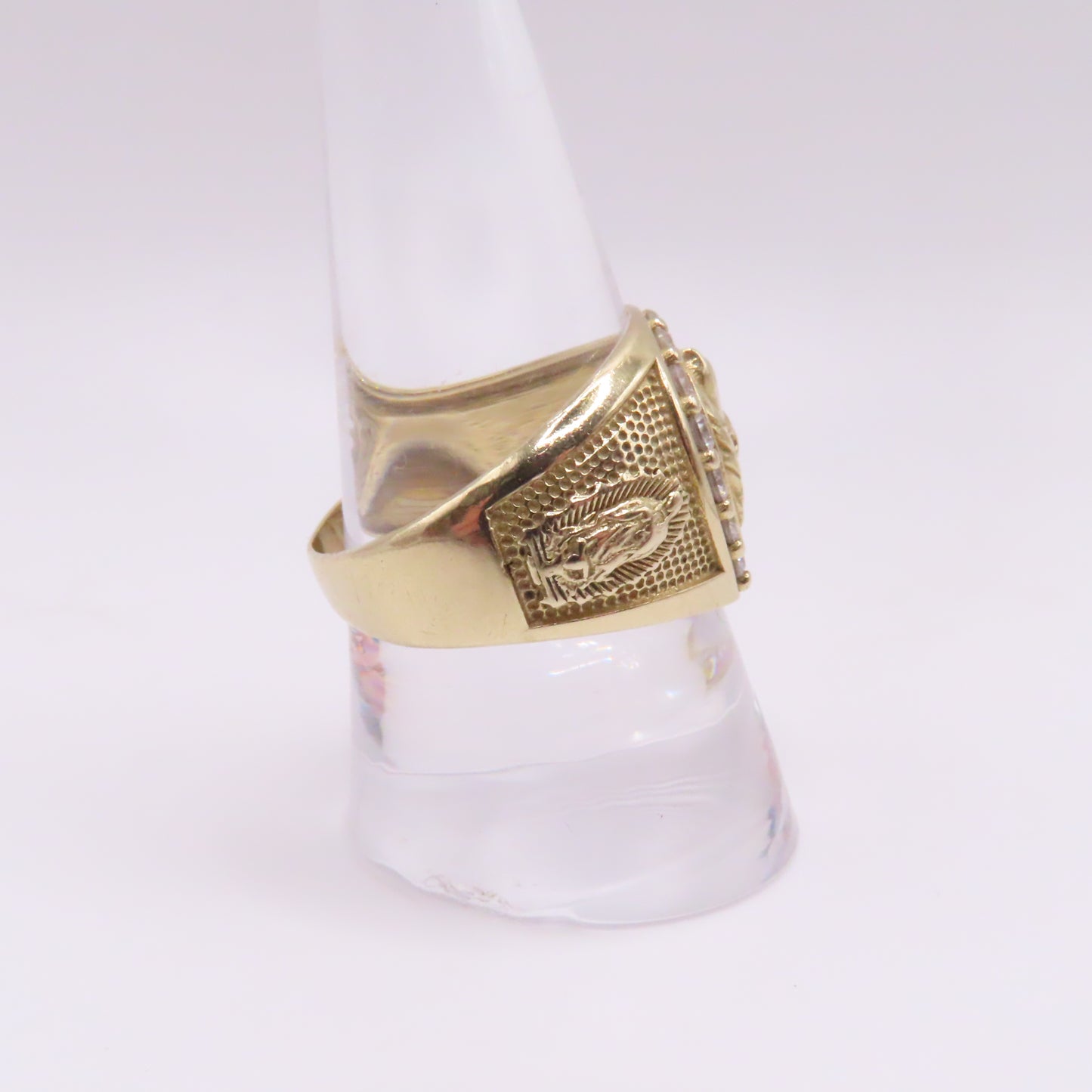 14K Yellow Gold Ruby Eye Horse CZ Horseshoe Virgin Mary Ring Size 10 6.7g