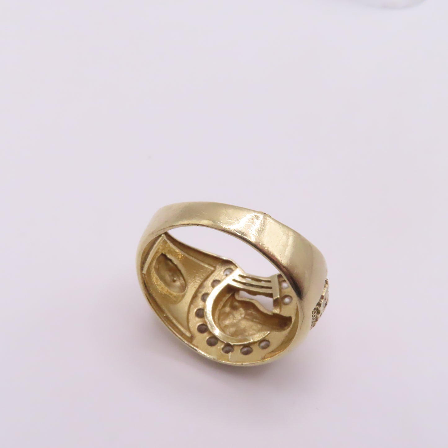 14K Yellow Gold Ruby Eye Horse CZ Horseshoe Virgin Mary Ring Size 10 6.7g