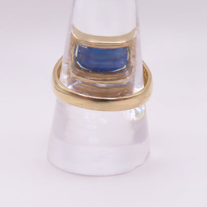 14K Yellow Gold Oval Sapphire and Round Diamonds Signet Ring Size 10 7.5g