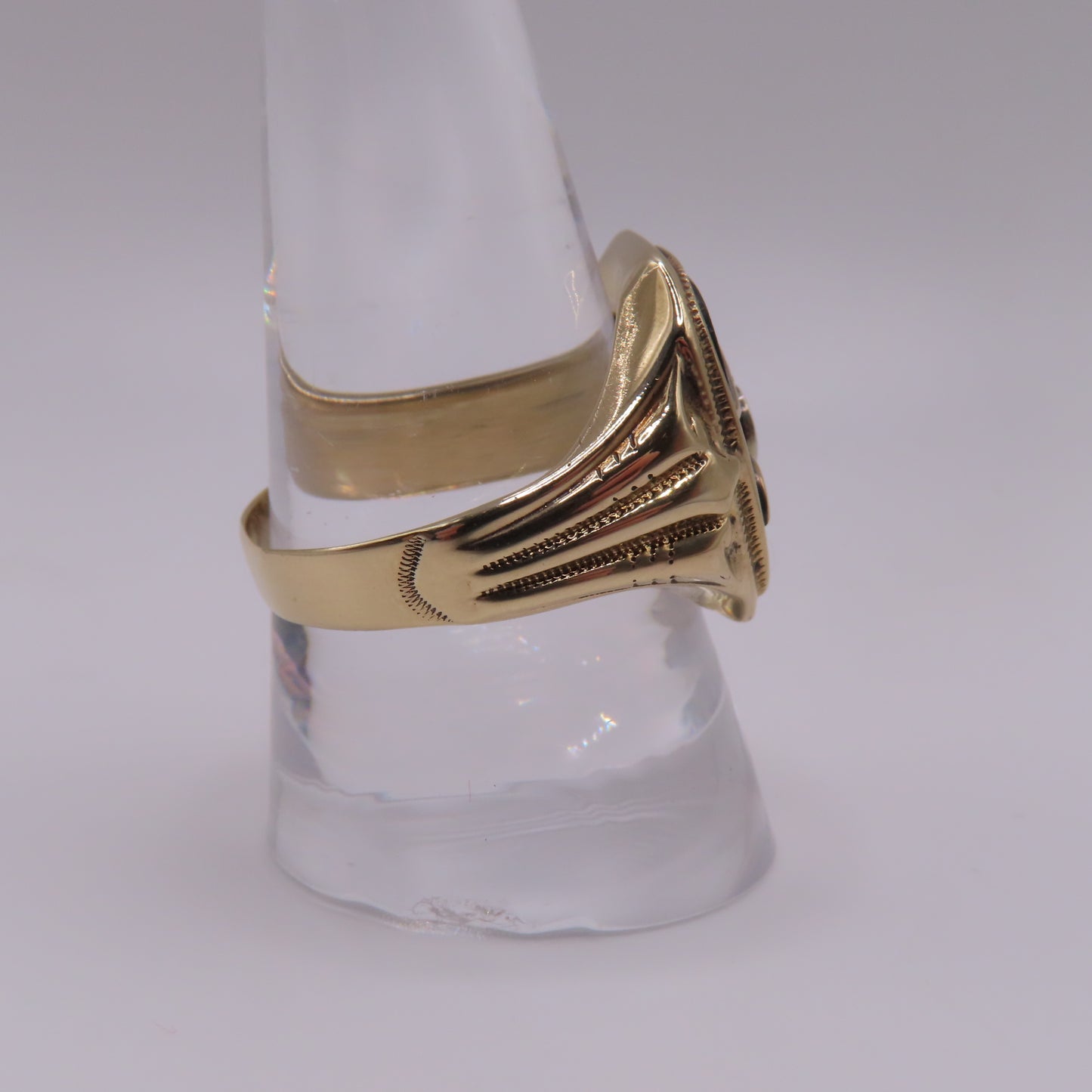 10K Yellow Gold Black Onyx and Diamond Signet Ring Size 10.5 5.6g