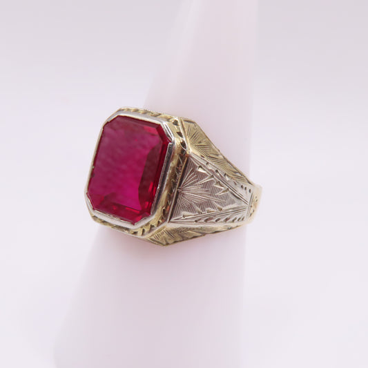 10K Two-Tone Gold Art Deco Style Engraved Red Ruby Ring Size 8.5 5.8g