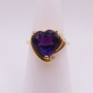14K Yellow Gold Heart Shaped Amethyst & Diamond Accent Cocktail Ring Size 6.25 3.5g