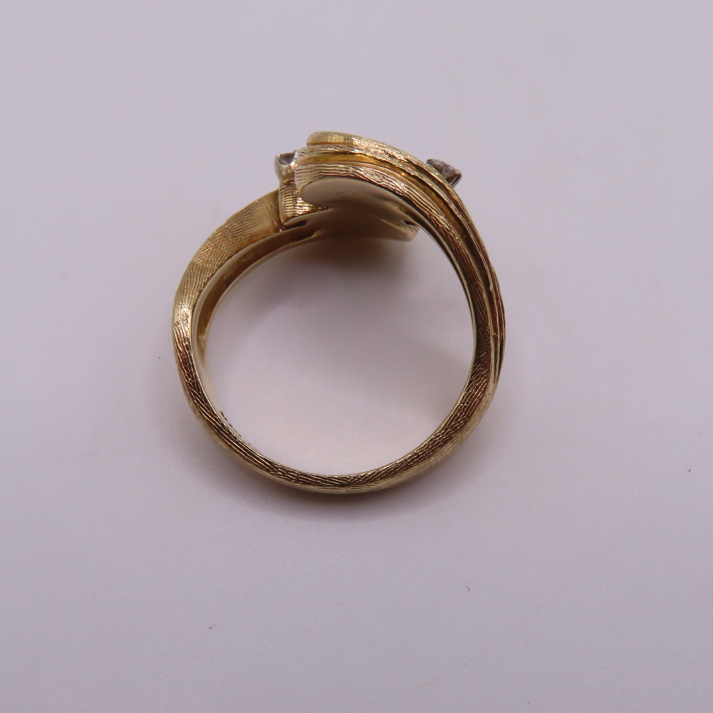 14K Yellow Gold Green Jade Cabochon Diamond Textured Asymmetrical Ring Size 6.5 7.1g
