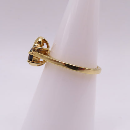 Vintage 14K Yellow Gold Oval Sapphire Ribbed Asymmetrical Ring Size 7 2.3g